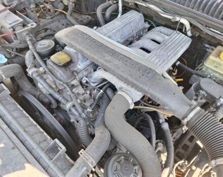 Чорний Ленд Ровер Рендж Ровер, об'ємом двигуна 0 л та пробігом 345 тис. км за 4100 $, фото 6 на Automoto.ua