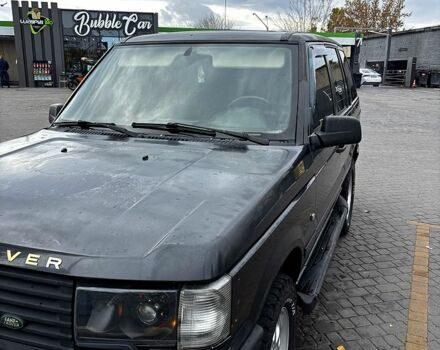 Черный Ленд Ровер Рендж Ровер, объемом двигателя 4.6 л и пробегом 250 тыс. км за 6000 $, фото 3 на Automoto.ua