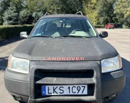 Черный Ленд Ровер Рендж Ровер, объемом двигателя 2 л и пробегом 357 тыс. км за 2700 $, фото 7 на Automoto.ua