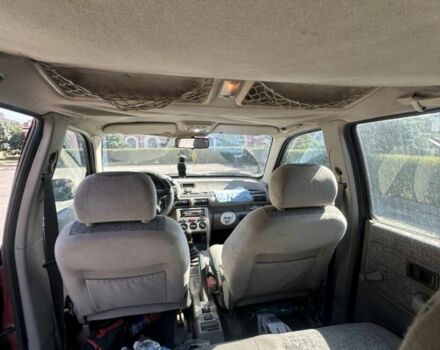 Черный Ленд Ровер Рендж Ровер, объемом двигателя 2 л и пробегом 357 тыс. км за 2700 $, фото 1 на Automoto.ua