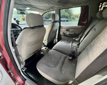 Черный Ленд Ровер Рендж Ровер, объемом двигателя 2 л и пробегом 270 тыс. км за 2155 $, фото 5 на Automoto.ua