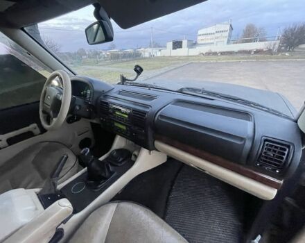 Чорний Ленд Ровер Рендж Ровер, об'ємом двигуна 2.5 л та пробігом 270 тис. км за 4800 $, фото 11 на Automoto.ua