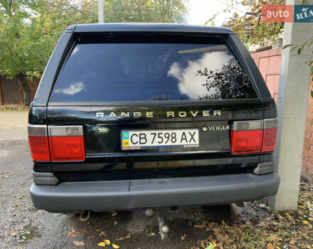 Черный Ленд Ровер Рендж Ровер, объемом двигателя 4.6 л и пробегом 250 тыс. км за 9000 $, фото 1 на Automoto.ua
