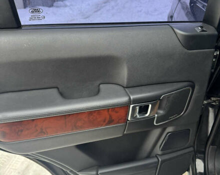 Чорний Ленд Ровер Рендж Ровер, об'ємом двигуна 4.4 л та пробігом 272 тис. км за 6000 $, фото 4 на Automoto.ua