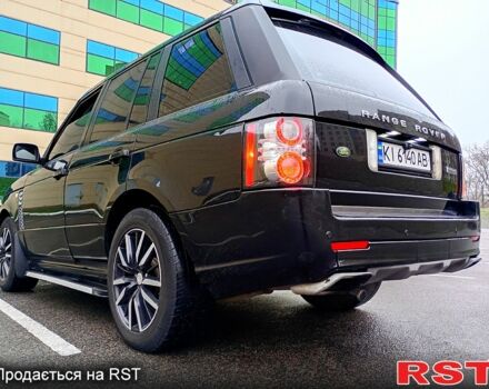 Чорний Ленд Ровер Рендж Ровер, об'ємом двигуна 4.4 л та пробігом 240 тис. км за 10000 $, фото 10 на Automoto.ua