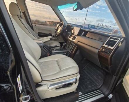 Черный Ленд Ровер Рендж Ровер, объемом двигателя 4.4 л и пробегом 377 тыс. км за 8200 $, фото 13 на Automoto.ua