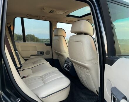 Черный Ленд Ровер Рендж Ровер, объемом двигателя 3 л и пробегом 300 тыс. км за 4700 $, фото 7 на Automoto.ua