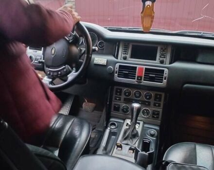 Чорний Ленд Ровер Рендж Ровер, об'ємом двигуна 3 л та пробігом 190 тис. км за 9400 $, фото 5 на Automoto.ua