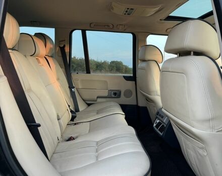 Черный Ленд Ровер Рендж Ровер, объемом двигателя 3 л и пробегом 300 тыс. км за 4700 $, фото 6 на Automoto.ua