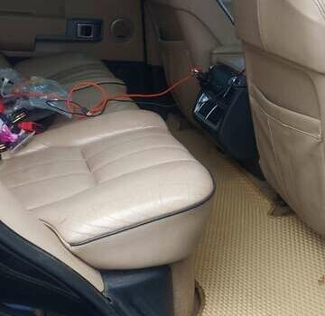 Ленд Ровер Рендж Ровер 2003 в Дунаевцах на Automoto.ua Черный Ленд Ровер Рендж Ровер, объемом двигателя 2.93 л и пробегом 350 тыс. км за 11500 $, фото 15 на Automoto.ua