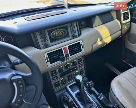Черный Ленд Ровер Рендж Ровер, объемом двигателя 0 л и пробегом 373 тыс. км за 9700 $, фото 12 на Automoto.ua