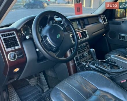 Чорний Ленд Ровер Рендж Ровер, об'ємом двигуна 4.4 л та пробігом 361 тис. км за 8500 $, фото 16 на Automoto.ua