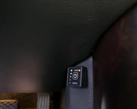 Черный Ленд Ровер Рендж Ровер, объемом двигателя 4.4 л и пробегом 224 тыс. км за 11500 $, фото 20 на Automoto.ua