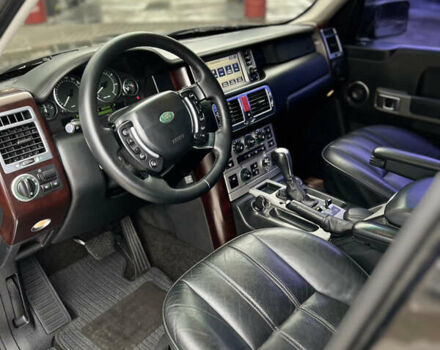 Черный Ленд Ровер Рендж Ровер, объемом двигателя 4.4 л и пробегом 224 тыс. км за 11500 $, фото 9 на Automoto.ua