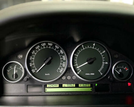 Черный Ленд Ровер Рендж Ровер, объемом двигателя 4.4 л и пробегом 224 тыс. км за 11500 $, фото 21 на Automoto.ua