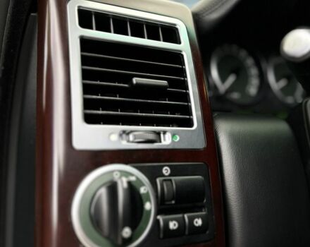 Черный Ленд Ровер Рендж Ровер, объемом двигателя 4.4 л и пробегом 224 тыс. км за 11500 $, фото 16 на Automoto.ua