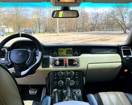 Чорний Ленд Ровер Рендж Ровер, об'ємом двигуна 4.2 л та пробігом 400 тис. км за 8500 $, фото 6 на Automoto.ua