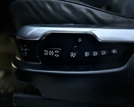 Черный Ленд Ровер Рендж Ровер, объемом двигателя 4.4 л и пробегом 381 тыс. км за 8000 $, фото 17 на Automoto.ua