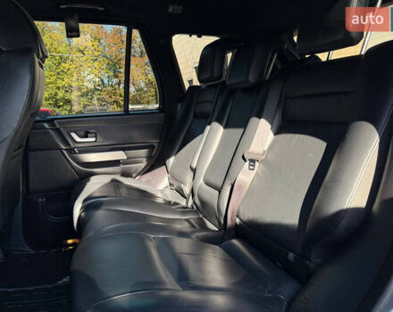 Черный Ленд Ровер Рендж Ровер, объемом двигателя 2.72 л и пробегом 287 тыс. км за 11800 $, фото 6 на Automoto.ua