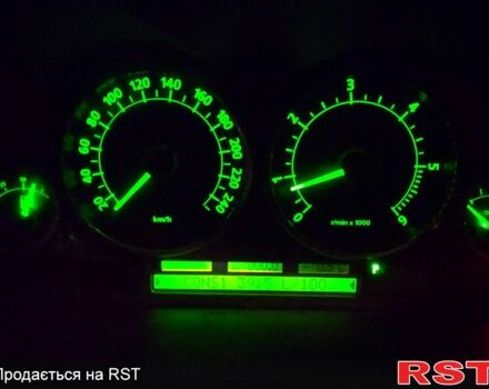 Черный Ленд Ровер Рендж Ровер, объемом двигателя 2.9 л и пробегом 380 тыс. км за 9000 $, фото 4 на Automoto.ua