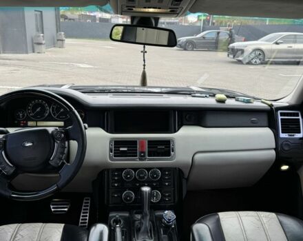 Черный Ленд Ровер Рендж Ровер, объемом двигателя 4.2 л и пробегом 400 тыс. км за 8200 $, фото 4 на Automoto.ua