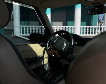 Ленд Ровер Рендж Ровер 2005 в Черкассах на Automoto.ua Черный Ленд Ровер Рендж Ровер, объемом двигателя 4.2 л и пробегом 285 тыс. км за 7900 $, фото 5 на Automoto.ua