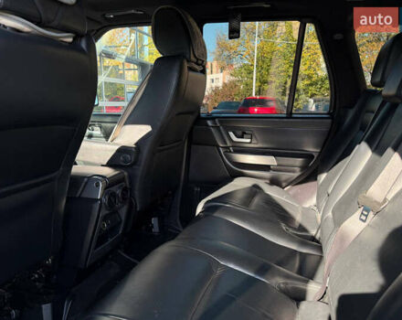 Черный Ленд Ровер Рендж Ровер, объемом двигателя 2.72 л и пробегом 287 тыс. км за 11800 $, фото 7 на Automoto.ua