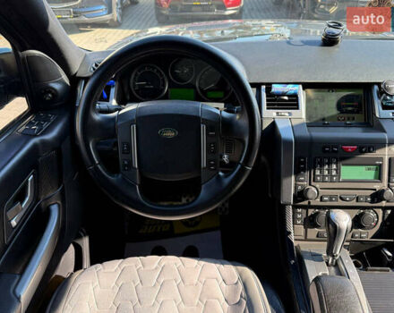 Ленд Ровер Рендж Ровер 2005 в Ивано-Франковске на Automoto.ua Черный Ленд Ровер Рендж Ровер, объемом двигателя 2.72 л и пробегом 287 тыс. км за 11800 $, фото 17 на Automoto.ua