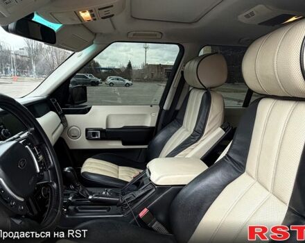 Черный Ленд Ровер Рендж Ровер, объемом двигателя 4.2 л и пробегом 250 тыс. км за 13000 $, фото 4 на Automoto.ua