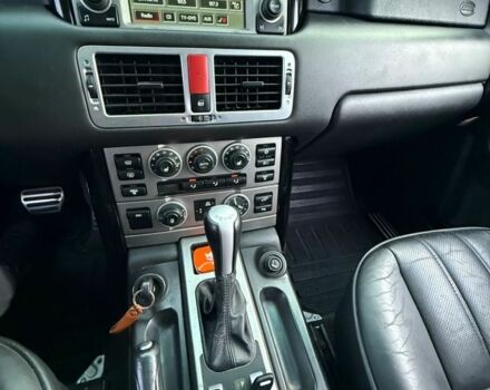 Чорний Ленд Ровер Рендж Ровер, об'ємом двигуна 4.2 л та пробігом 200 тис. км за 4500 $, фото 6 на Automoto.ua