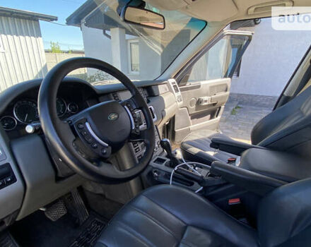 Черный Ленд Ровер Рендж Ровер, объемом двигателя 2.93 л и пробегом 415 тыс. км за 10200 $, фото 9 на Automoto.ua