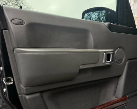 Черный Ленд Ровер Рендж Ровер, объемом двигателя 4.4 л и пробегом 166 тыс. км за 10900 $, фото 50 на Automoto.ua