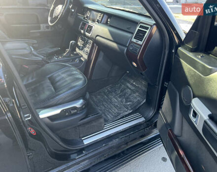 Черный Ленд Ровер Рендж Ровер, объемом двигателя 4.2 л и пробегом 310 тыс. км за 6850 $, фото 18 на Automoto.ua