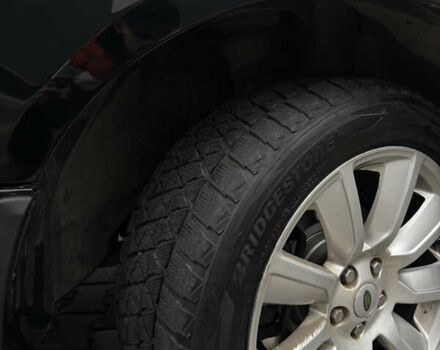 Черный Ленд Ровер Рендж Ровер, объемом двигателя 4.4 л и пробегом 166 тыс. км за 10900 $, фото 37 на Automoto.ua