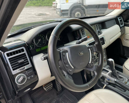 Ленд Ровер Рендж Ровер 2006 в Львове на Automoto.ua Черный Ленд Ровер Рендж Ровер, объемом двигателя 4.2 л и пробегом 190 тыс. км за 12200 $, фото 14 на Automoto.ua