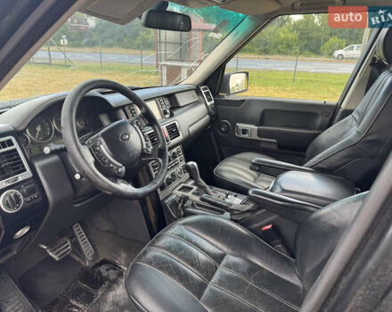 Черный Ленд Ровер Рендж Ровер, объемом двигателя 4.2 л и пробегом 180 тыс. км за 8900 $, фото 7 на Automoto.ua