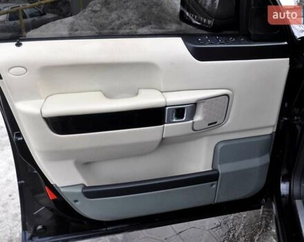 Чорний Ленд Ровер Рендж Ровер, об'ємом двигуна 3.6 л та пробігом 385 тис. км за 13500 $, фото 13 на Automoto.ua