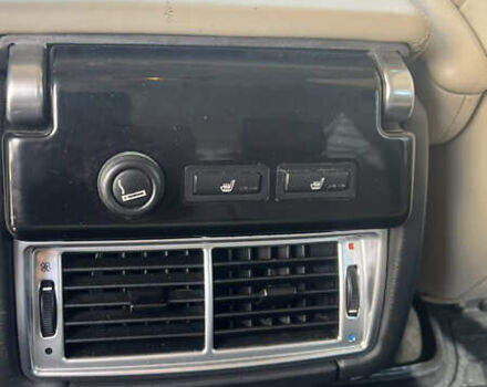 Черный Ленд Ровер Рендж Ровер, объемом двигателя 4.2 л и пробегом 300 тыс. км за 9499 $, фото 7 на Automoto.ua