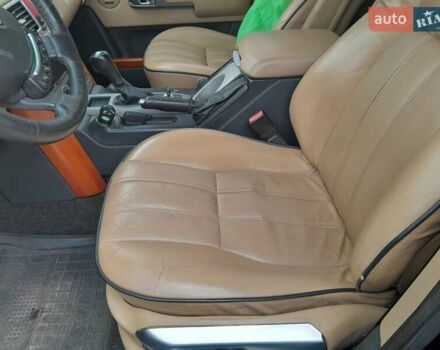 Черный Ленд Ровер Рендж Ровер, объемом двигателя 4.2 л и пробегом 325 тыс. км за 8200 $, фото 9 на Automoto.ua