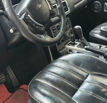 Чорний Ленд Ровер Рендж Ровер, об'ємом двигуна 4.2 л та пробігом 220 тис. км за 10000 $, фото 3 на Automoto.ua