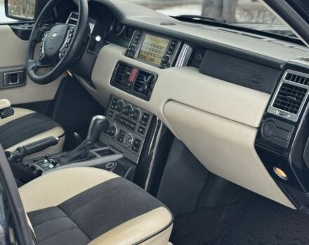 Чорний Ленд Ровер Рендж Ровер, об'ємом двигуна 3 л та пробігом 200 тис. км за 5750 $, фото 6 на Automoto.ua