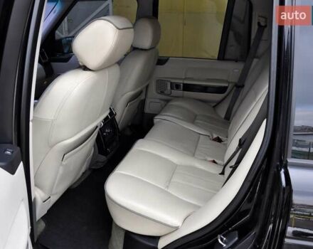 Чорний Ленд Ровер Рендж Ровер, об'ємом двигуна 3.6 л та пробігом 385 тис. км за 13500 $, фото 20 на Automoto.ua