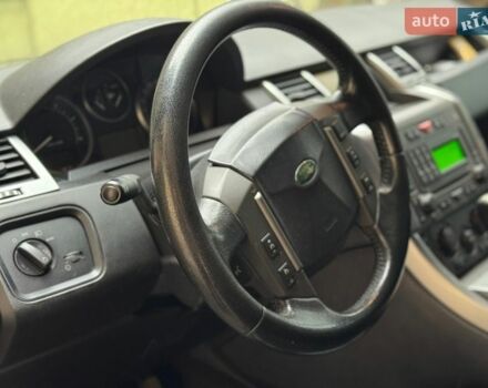 Чорний Ленд Ровер Рендж Ровер, об'ємом двигуна 2.72 л та пробігом 376 тис. км за 4900 $, фото 6 на Automoto.ua