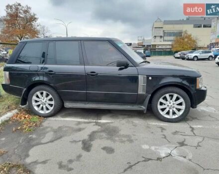 Черный Ленд Ровер Рендж Ровер, объемом двигателя 4.2 л и пробегом 325 тыс. км за 8200 $, фото 2 на Automoto.ua
