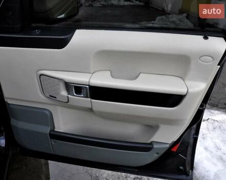 Чорний Ленд Ровер Рендж Ровер, об'ємом двигуна 3.6 л та пробігом 385 тис. км за 13500 $, фото 27 на Automoto.ua