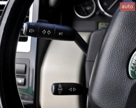 Чорний Ленд Ровер Рендж Ровер, об'ємом двигуна 3.6 л та пробігом 385 тис. км за 13500 $, фото 38 на Automoto.ua