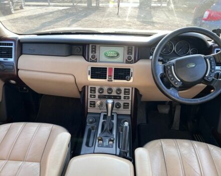 Чорний Ленд Ровер Рендж Ровер, об'ємом двигуна 3 л та пробігом 290 тис. км за 4000 $, фото 11 на Automoto.ua