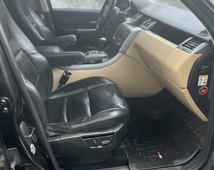 Черный Ленд Ровер Рендж Ровер, объемом двигателя 2.72 л и пробегом 278 тыс. км за 8900 $, фото 8 на Automoto.ua