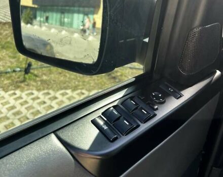 Ленд Ровер Рендж Ровер 2006 у Хмельницькому на Automoto.ua Чорний Ленд Ровер Рендж Ровер, об'ємом двигуна 4.4 л та пробігом 160 тис. км за 10000 $, фото 22 на Automoto.ua