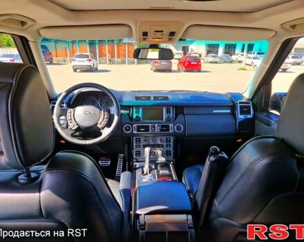 Черный Ленд Ровер Рендж Ровер, объемом двигателя 4.2 л и пробегом 204 тыс. км за 12500 $, фото 6 на Automoto.ua